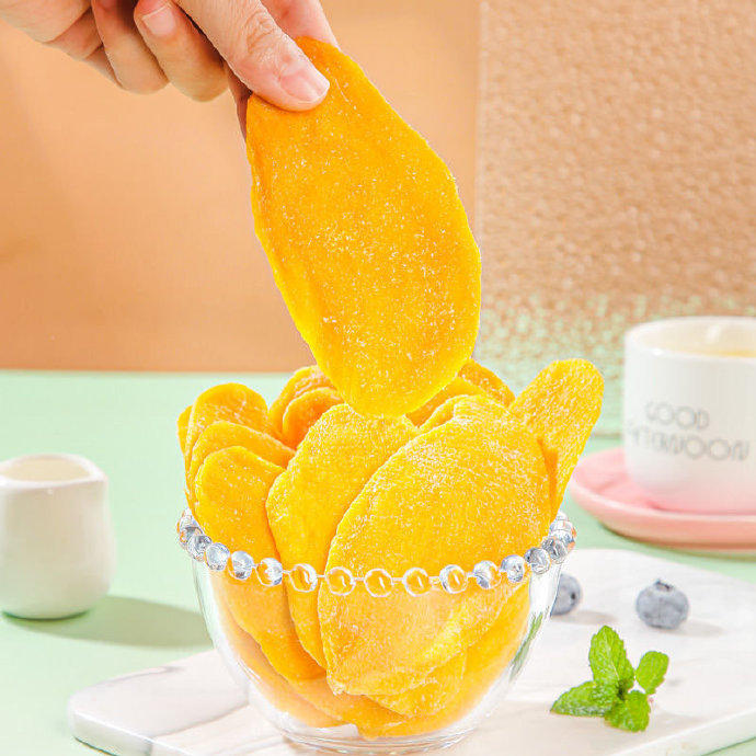 IsabelleVSN42A's tweet photo. Sharing my crispy mango sticks with you guys  Chewy, sweet, and totally addictive—grab a few bites if you see them! What’s your go-to snack vibe lately ， https://t.co/gjEP0cgLZ1