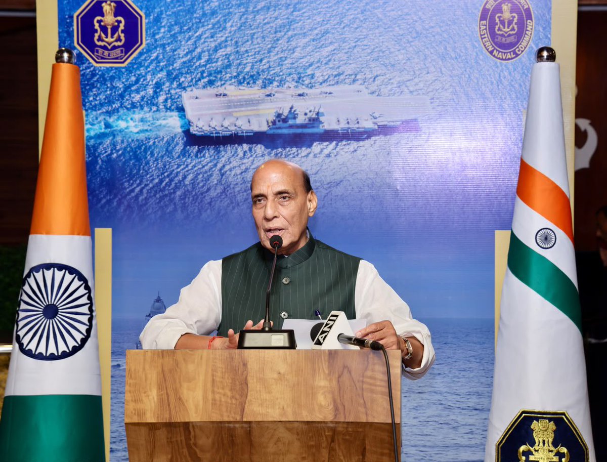 SpokespersonMoD's tweet photo. “India stands as the primary guarantor of peace and stability in the Indian Ocean Region,” said Raksha Mantri Shri @rajnathsingh while commending the Indian Navy for its steadfast role in protecting the nation’s maritime interests. He stressed the need for constant preparedness in view of evolving security challenges and reaffirmed the Government’s commitment to modernising the Defence Forces with world-class weaponry.

Read here: https://t.co/Ut7i08ZfTj