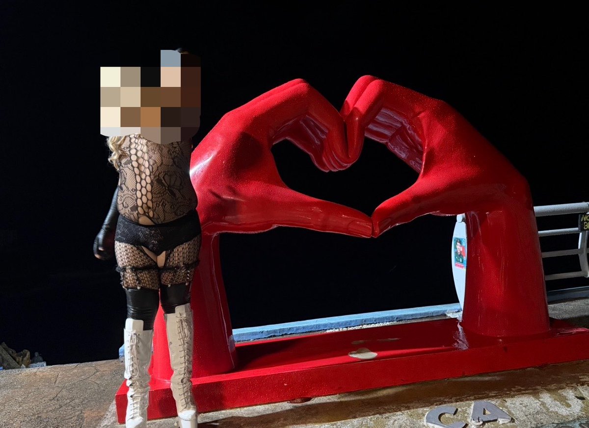 SissyRegina2000's tweet photo. Un poco más de sinfo!! De putita buscando vergas en sinfonía #sissyespañol https://t.co/aLA94ehooO