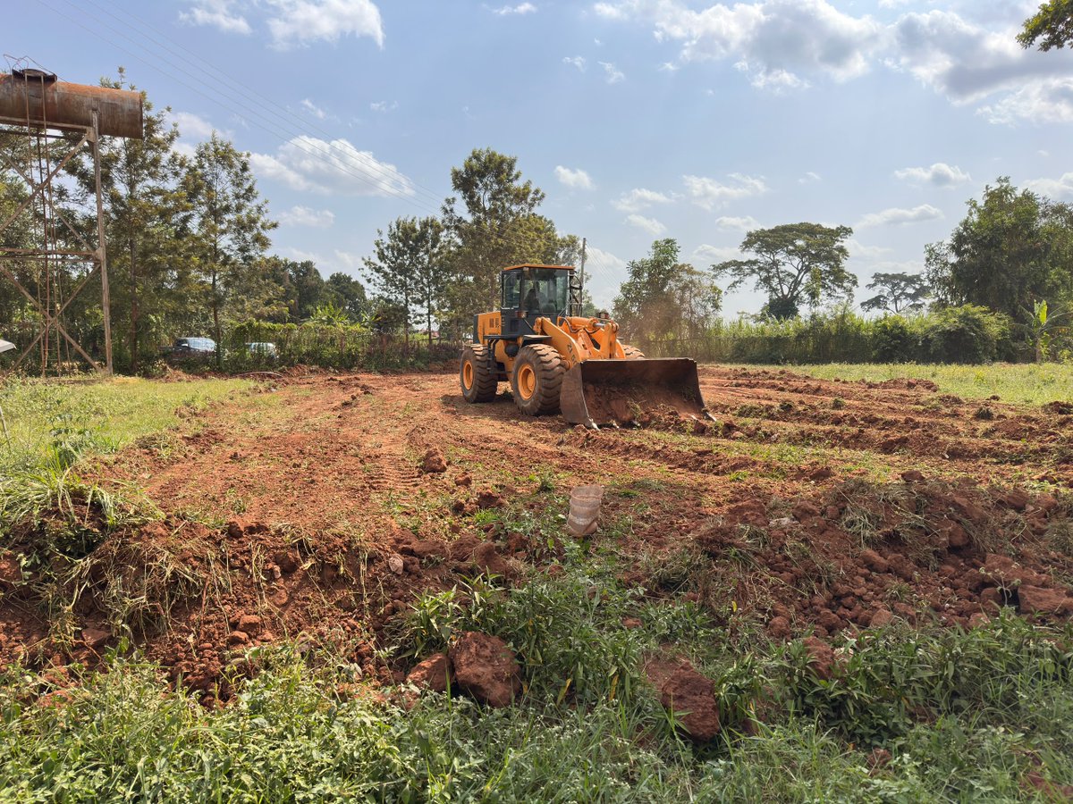 rp_ventures_ltd's tweet photo. Levelling the playing field, literally.

#RPVenturesLtd #HeavyEquipmentRental #Levelling https://t.co/UCyZ3W9oma