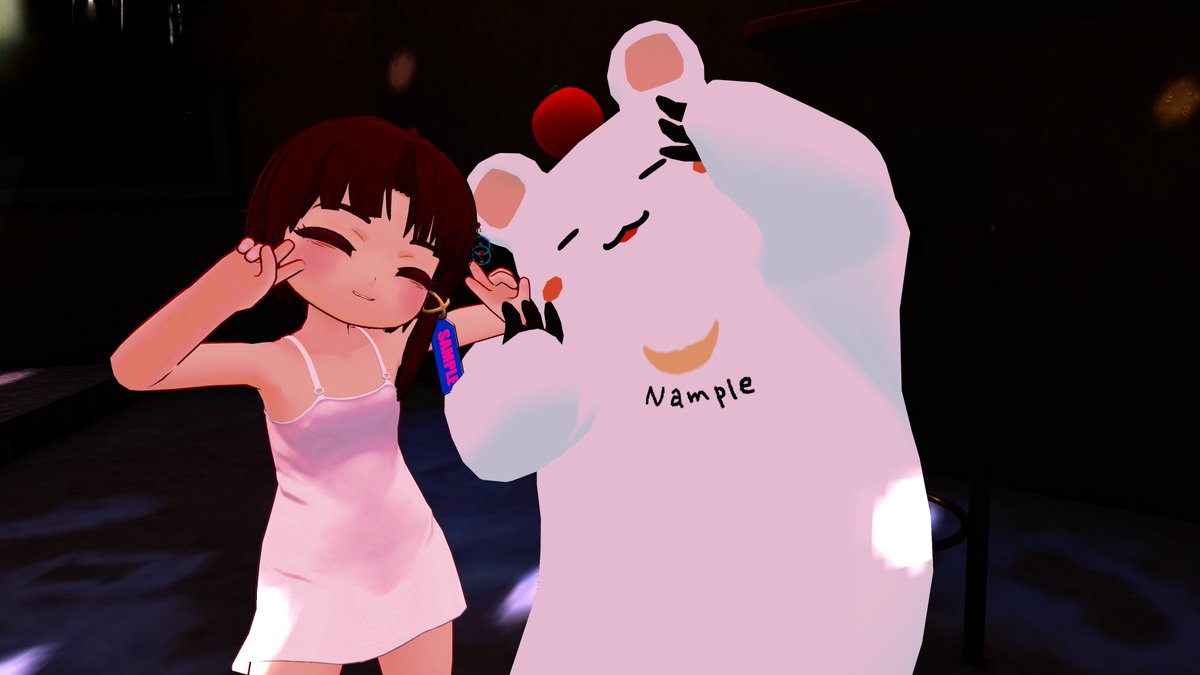 yarrepann's tweet photo. #CLX_lain #CLX_lain_VR #CYBERIA_VRC 
きょうのサイベリア、レインちゃん集会になっていた、ビートの効いたサウンドで踊りまくる、小さい体だけど、レインちゃん以外と踊りやすい💃 https://t.co/LtnykpH2HT