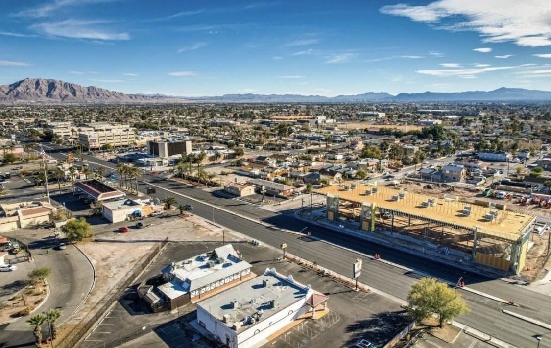 johnalamCRE's tweet photo. The best retail investments are often found before construction begins. Watch redevelopment projects in Las Vegas, North Las Vegas, Henderson & Reno to stay ahead of the market. #LasVegasCRE #RetailInvesting #CREAdvisor #CommercialRealEstate #1031Exchange https://t.co/4lXr79FPup
