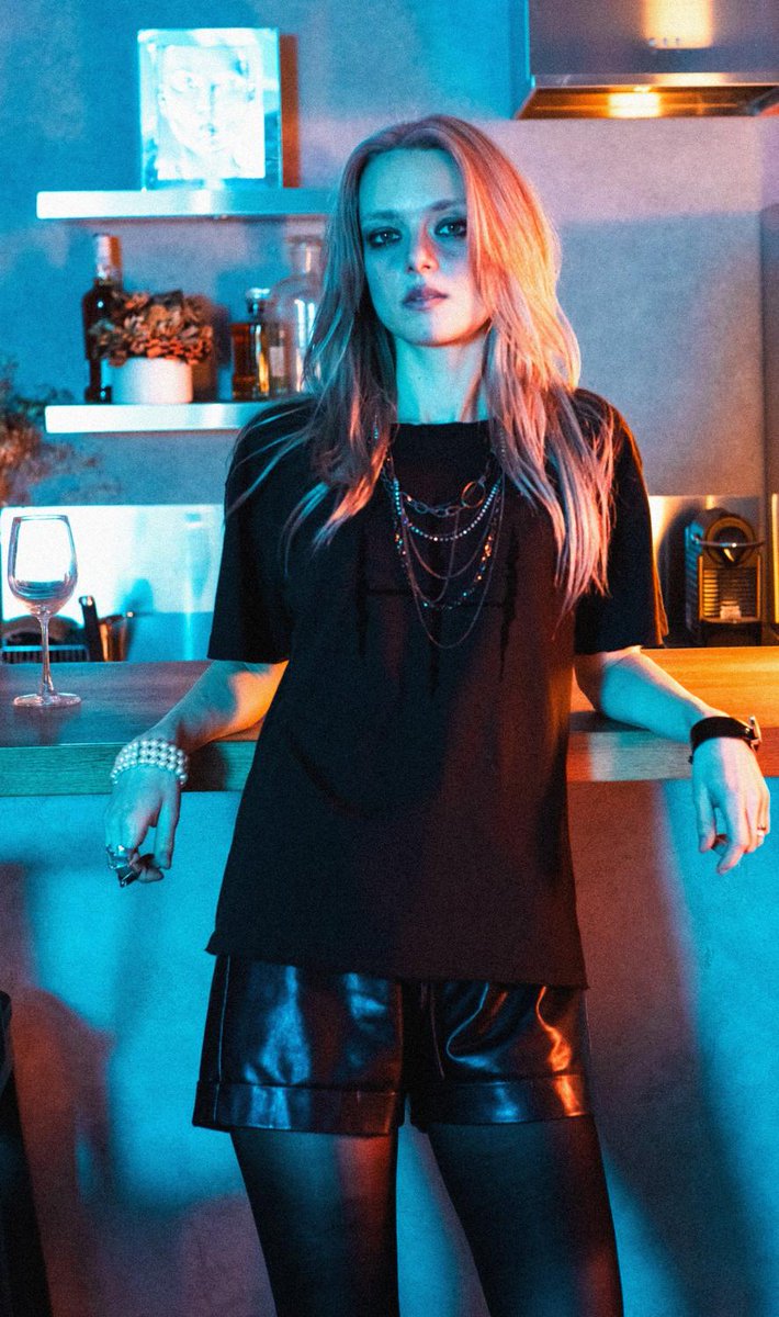 fashionsnap's tweet photo. &amp;TEAMのニコラスが、セレクトショップ「ヌビアン」との協業による初のファッションプロジェクト「ウェノ・イズム」を始動。商品企画の立案からモチーフデザイン、ルック撮影や映像制作を含むヴィジュアルディレクションまで、制作プロセス全般を同氏がクリエイティブ・ディレクターとして主導する。 https://t.co/b4sW2z1WLv