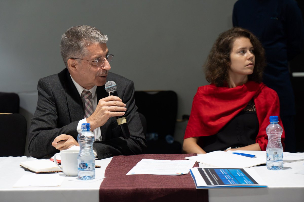 PNUD_Tchad's tweet photo. 🏛️ Le Projet de Renforcement de la Gouvernance pour le Développement Local (RGDL) franchit une nouvelle étape avec la tenue de son premier Comité technique.

Les échanges ont porté sur les priorités 2026, le renforcement des capacités des acteurs de la décentralisation, le profilage économique des provinces et les actions clés en faveur d'une gouvernance locale plus performante.

#Décentralisation #GouvernanceLocale #Tchad