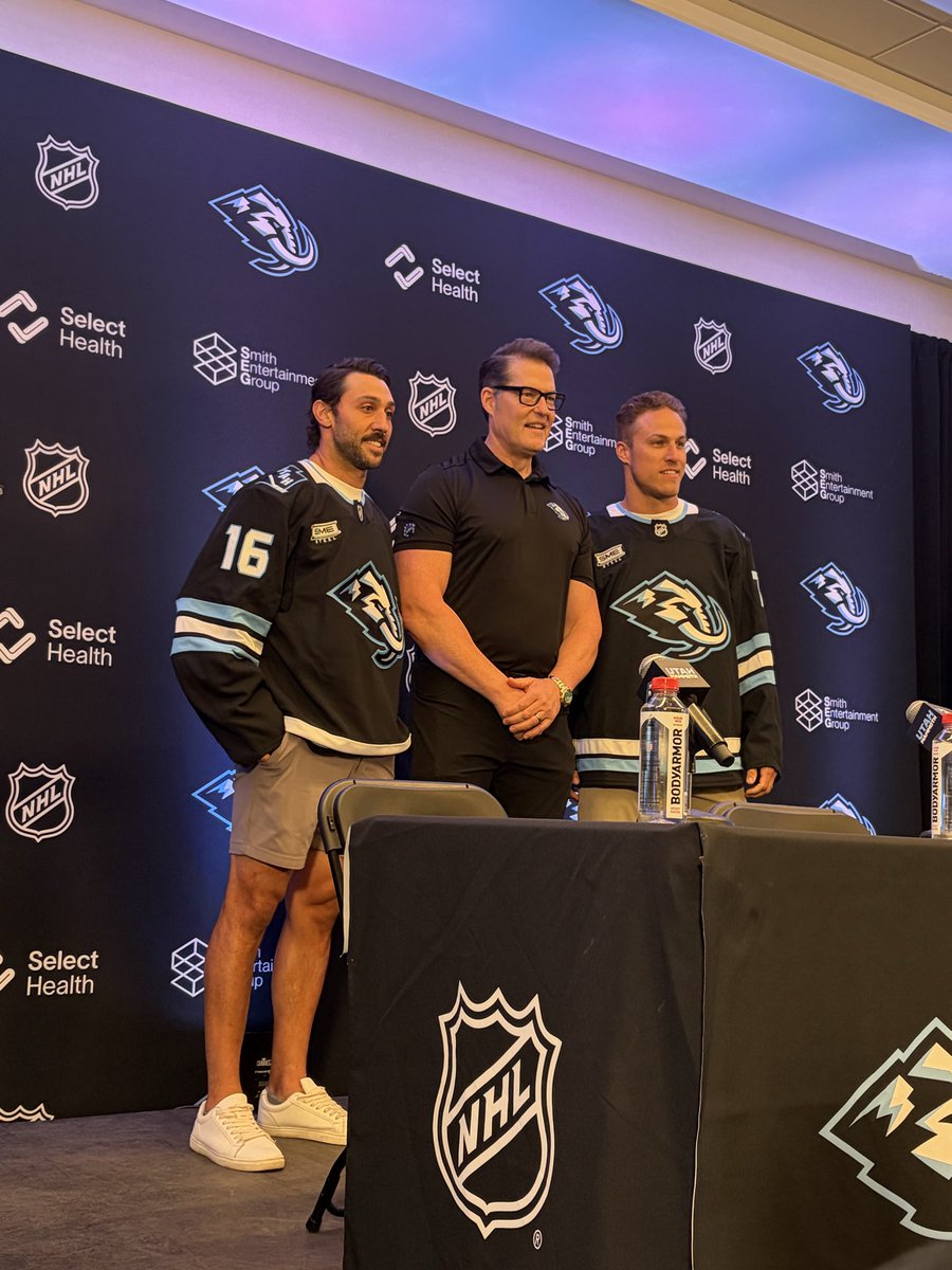 BagleyKSLsports's tweet photo. The boys in their new threads. https://t.co/7Fus36NQPX