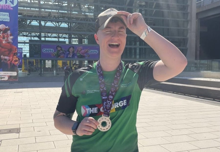 IrelandEsports_'s tweet photo. Incredible achievement! ๐ฅWe're thrilled to celebrate Nollaig O' Donnell's silver medal at the Gay Games in Valencia representing Ireland in EAFC 26! ๐ฎ๐ชโ๏ธ
Talent deserves opportunity.
Congratulations @glitch8d !
#GayGames #EAFC #Esports #SportingPride https://t.co/HuBWcRqNiV