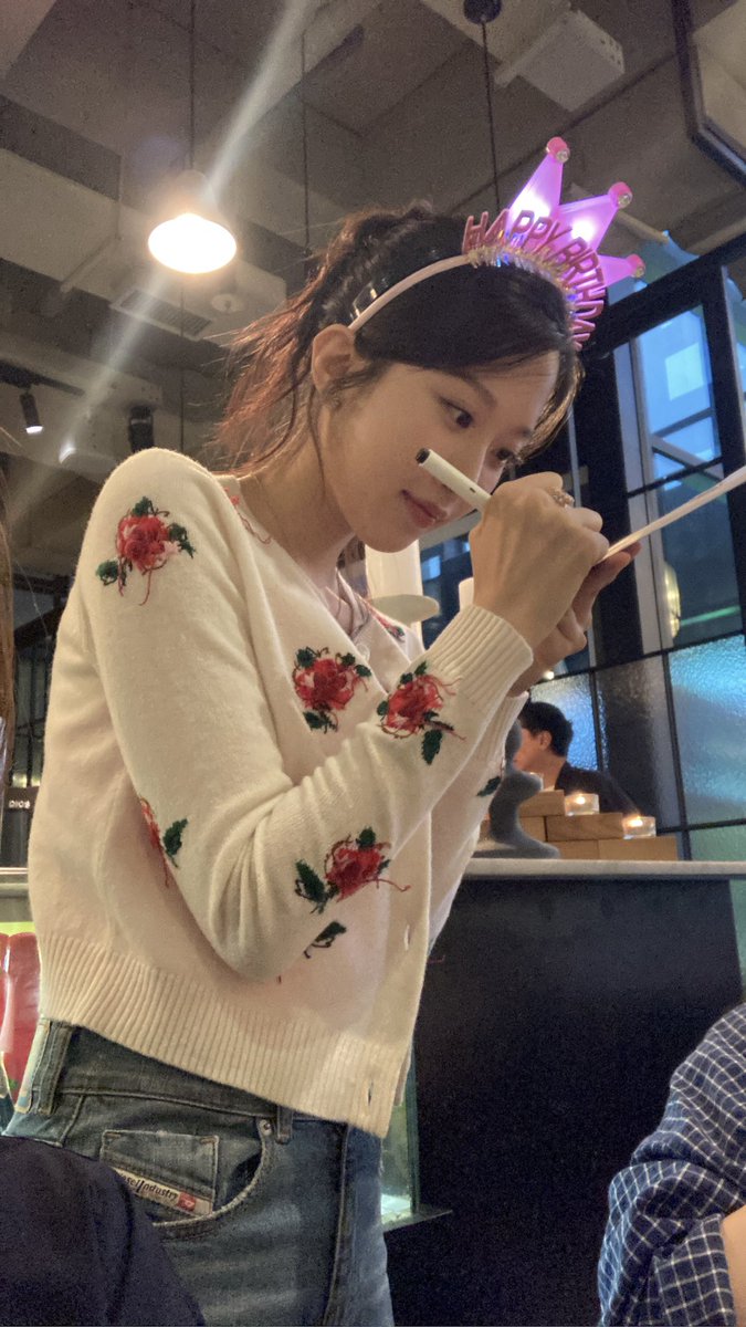 sun__sta's tweet photo. 진짜 세상에서 제일 귀여워‼️

#문가영 #munkayoung https://t.co/TkO71OYGOe