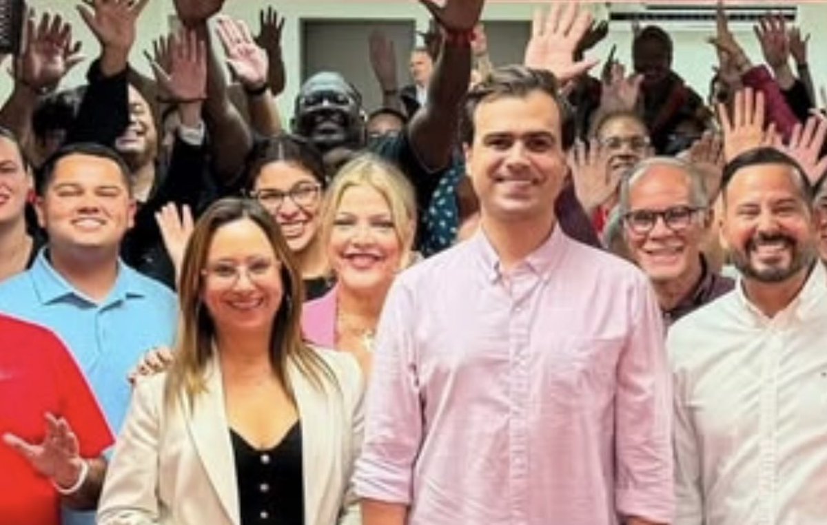 GioBosche's tweet photo. De esos “analistas” bien neutrales… ya saben por qué se pone tan agresiva cuando entrevista figuras progresistas. #BaiaBaia https://t.co/yRgCCGMubr