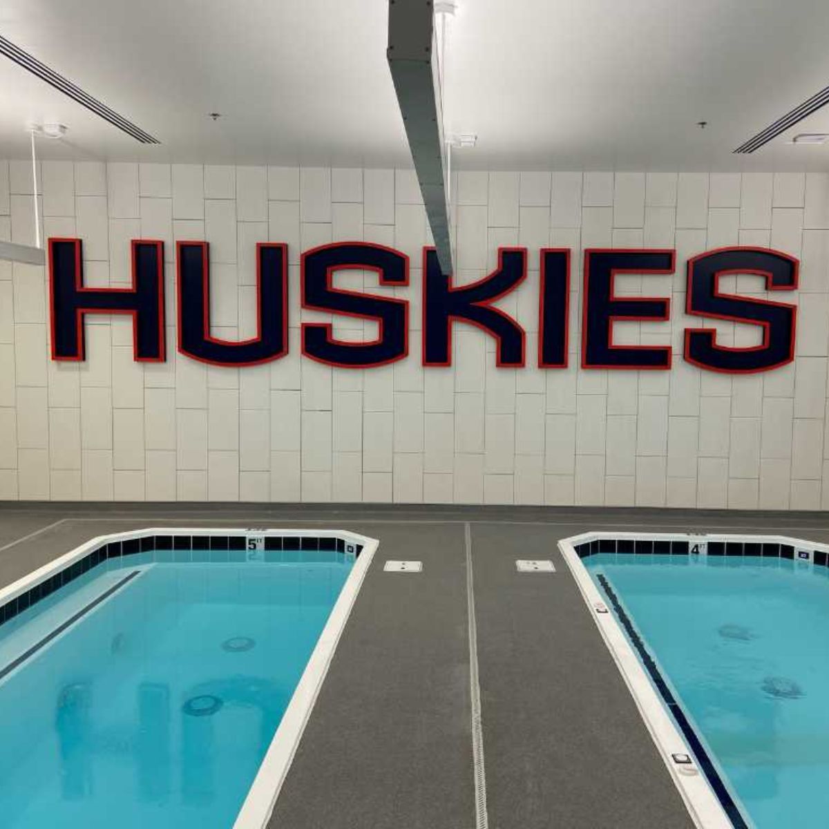 swimexpools's tweet photo. “Find people who are willing to work with you.”

That advice from Patti Kula, senior associate athletic trainer for cross country and track and field at UConn, stood out in this Training & Conditioning interview.

Patti shares what athletic trainers should think about when planning upgraded training and sports medicine spaces: space, storage, workflow, athlete access, hydrotherapy, recovery, and the need to be involved early.

She also talks about working with SwimEx and why flexibility matters.

Thank you to Training & Conditioning for highlighting a practical look at what goes into planning an athletic training space that supports both athletes and staff. 

https://t.co/YweJvD6Jwc 

#Hydrotherapy #AthleticTraining #AthleticTrainers #SportsMed #SportsMedicine