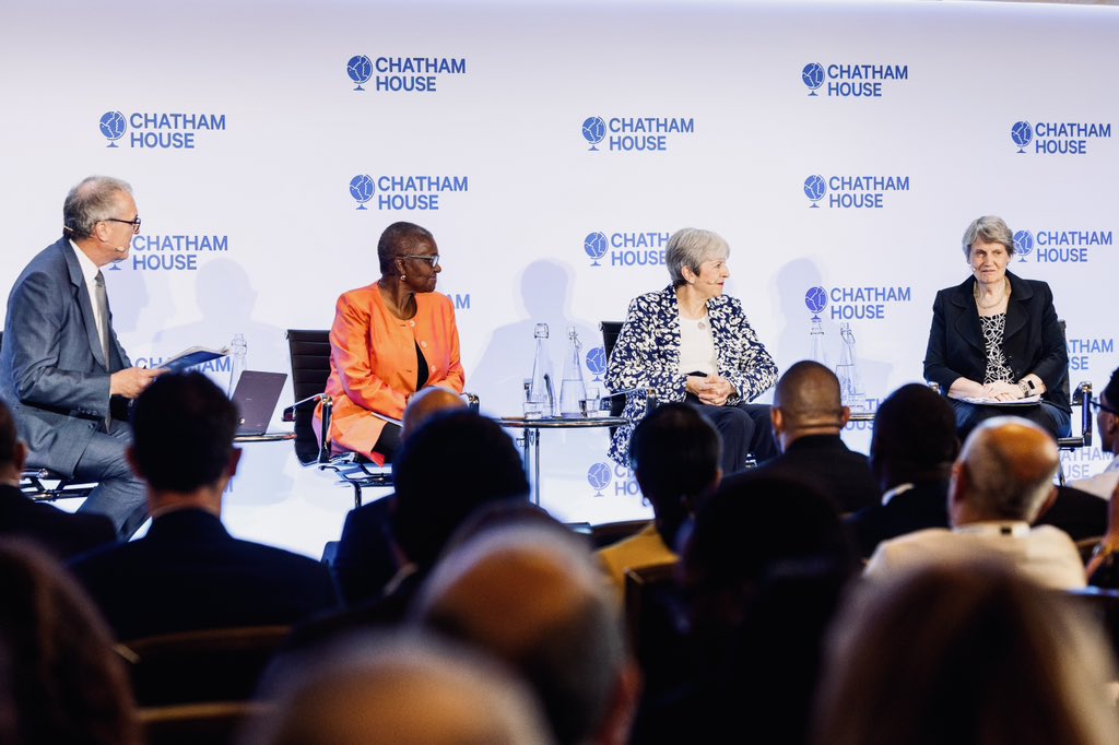 HelenClarkNZ's tweet photo. Excellent discussion with Theresa May &amp; Valerie Amos @ChathamHouse conference, discussing changing world order &amp; how nations can navigate through these times of great disruption. @markcarney has suggested pragmatic ways forward for middle powers; let’s include small powers too! https://t.co/NE4gEG4ITl