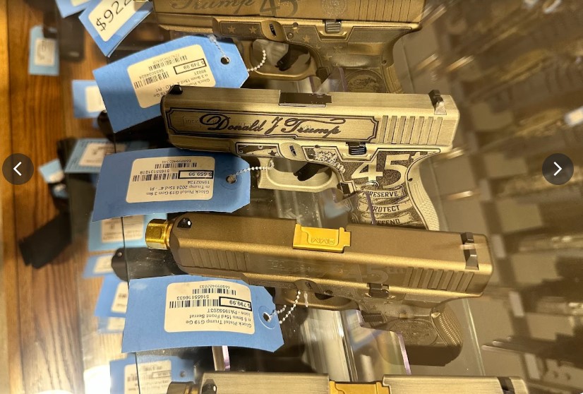 JohnWGraham7's tweet photo. @itsrosesm You've never seen a real gun personally, unless you've been arrested.
As an average adult American citizen, I can buy rifles, shotguns, and/or pistols AS LONG AS I PRESENT A VALID ID!
Every single Goddamned gun shop in the U.S. requires this.
Stop being an ignorant whorebag. https://t.co/pMudn78gbW