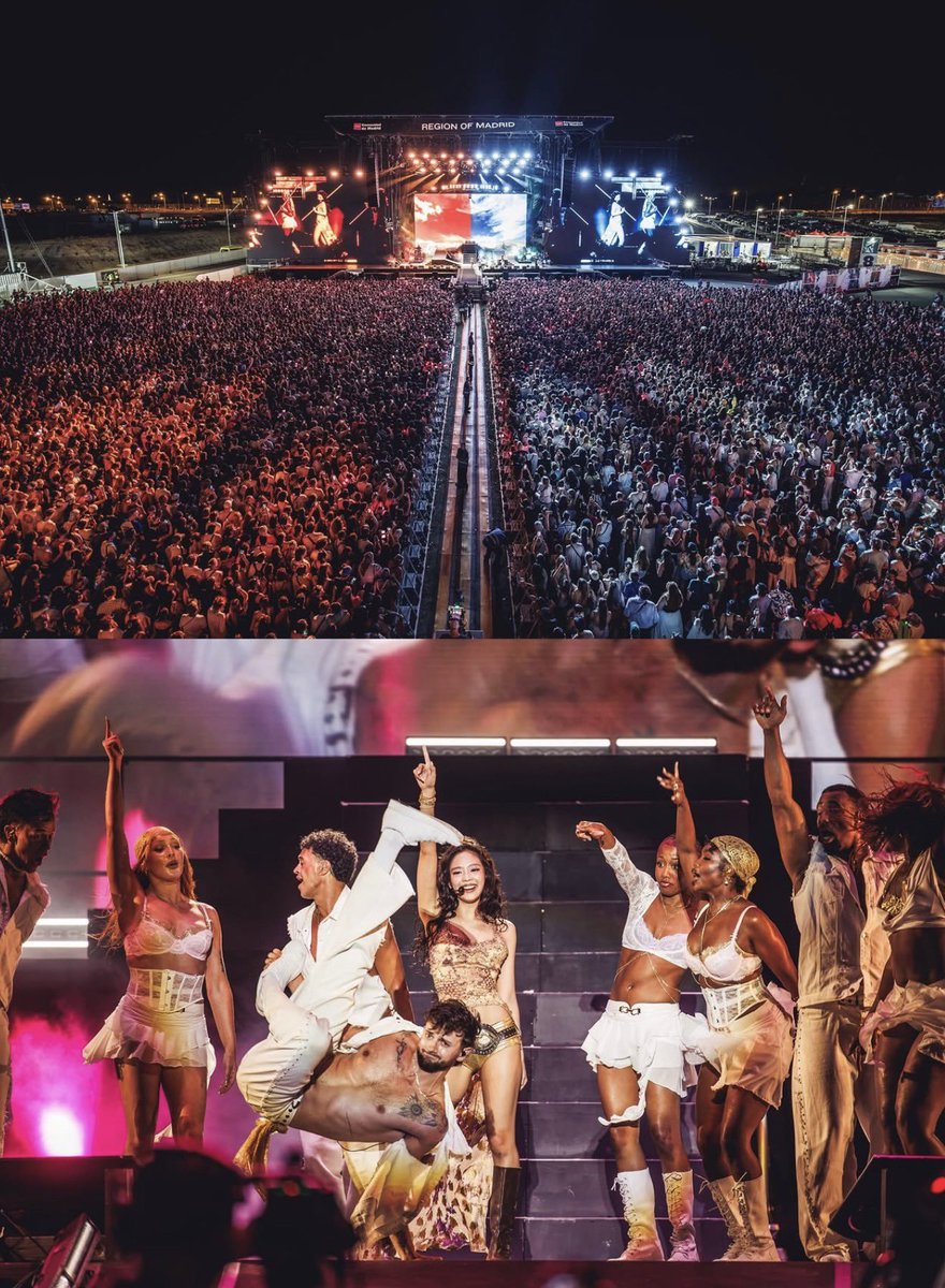 janerubyx's tweet photo. THE CROWD https://t.co/ZuIwD09rMh