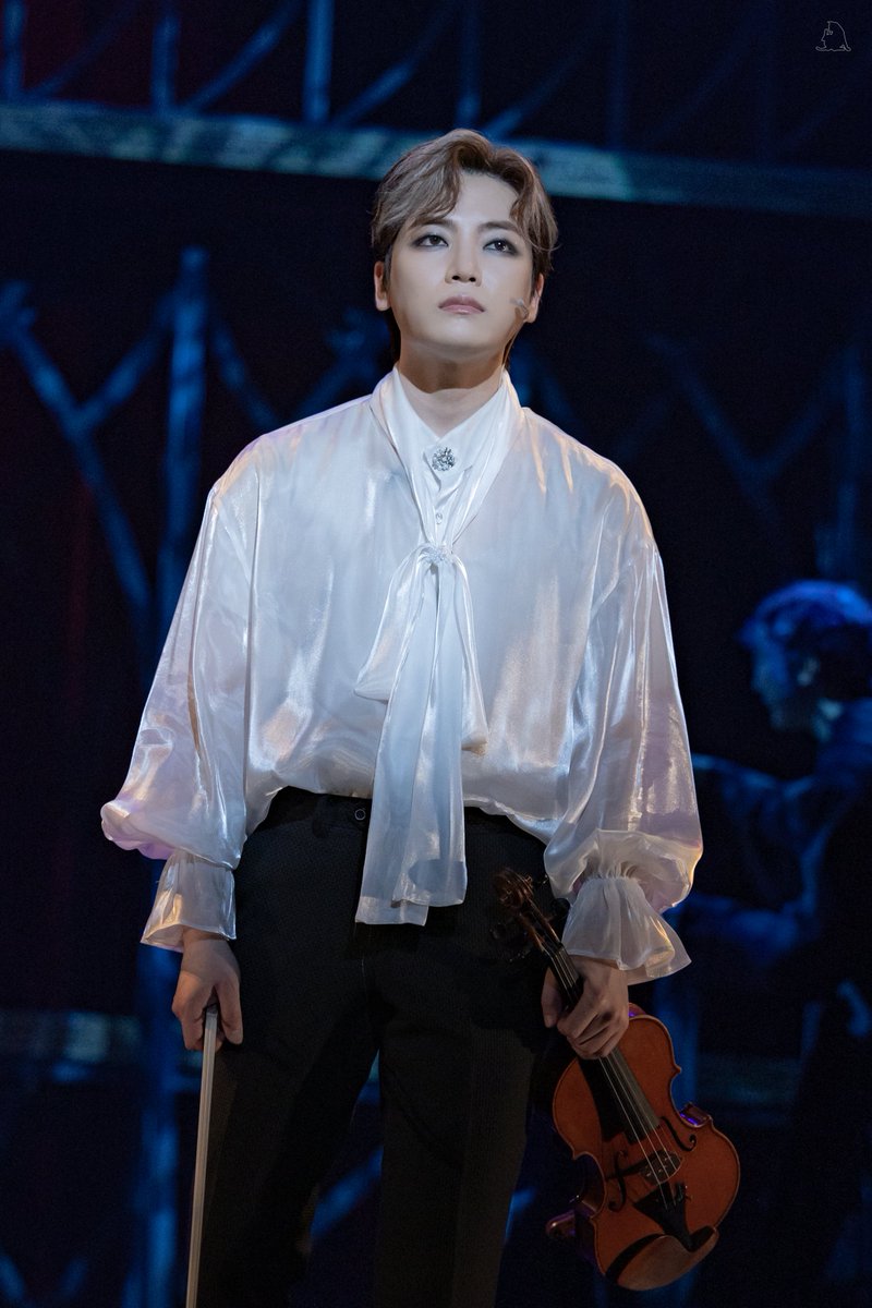 haru_nota's tweet photo. 260710(금) 19:30 [파가니니]
스페셜커튼콜_스캔들

파가니니 役 홍석기 배우 https://t.co/nrCoyGV2jN