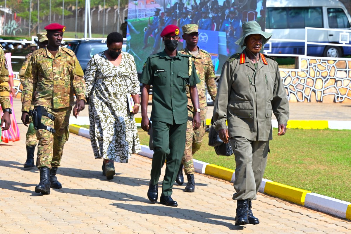 KagutaMuseveni's tweet photo. This afternoon, I presided over the graduation of 21 officers who completed the National Security and Strategic Studies Course at the National Defence College in Buikwe district. I congratulate them and urge them to provide strategic leadership in safeguarding our country’s security and development.
To build a strong centre of gravity for Africa, we must strengthen our defence capabilities on land, in the air, at sea and in space. At the same time, we must prioritise wealth creation because prosperity is the foundation of security. I wish them good luck.