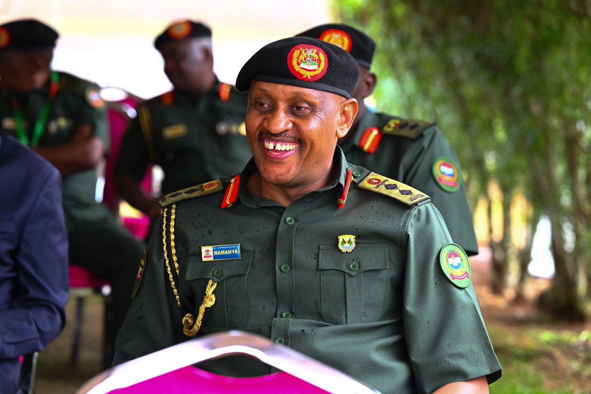 KagutaMuseveni's tweet photo. This afternoon, I presided over the graduation of 21 officers who completed the National Security and Strategic Studies Course at the National Defence College in Buikwe district. I congratulate them and urge them to provide strategic leadership in safeguarding our country’s security and development.
To build a strong centre of gravity for Africa, we must strengthen our defence capabilities on land, in the air, at sea and in space. At the same time, we must prioritise wealth creation because prosperity is the foundation of security. I wish them good luck.
