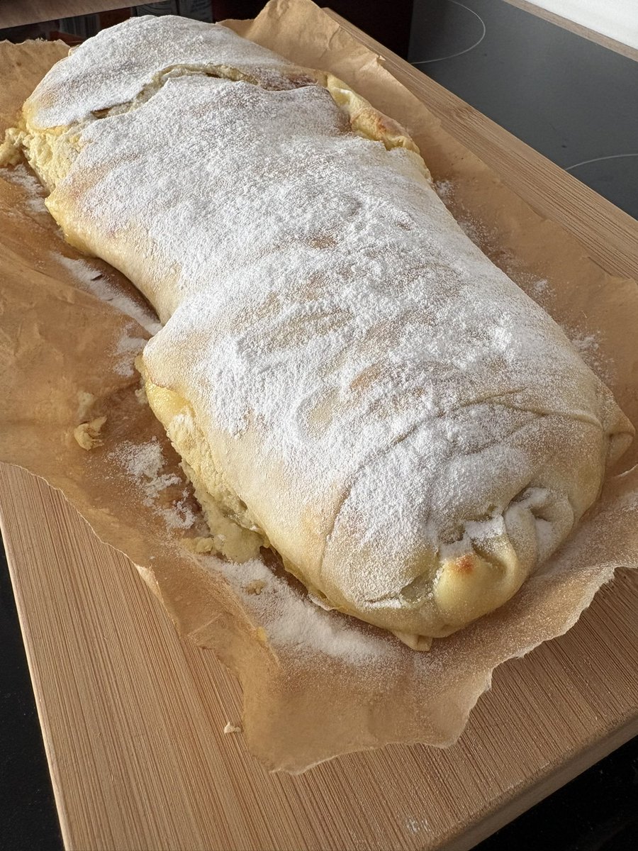 LaidBackTeaTime's tweet photo. He turned out a bit ugly but I promise he’s yummy :) https://t.co/j8UeNoAfGN