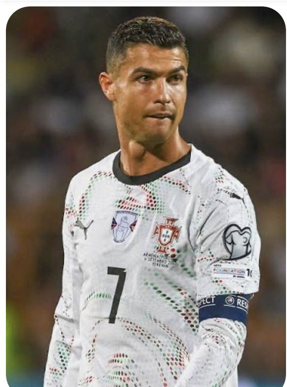 WPeter76888's tweet photo. FACTS : if it wasn’t not media and FIFA favoritism, Ronaldo wouldn’t be among the top 10 players: He is always diving and goes away with it. He who champions league with offside goals and the media’s praise this fraud. 
Fifa revoke a red card for him just come and cry like ababy. They extended ballandor voting because they wanted him to win. Fifa and media created This fraud