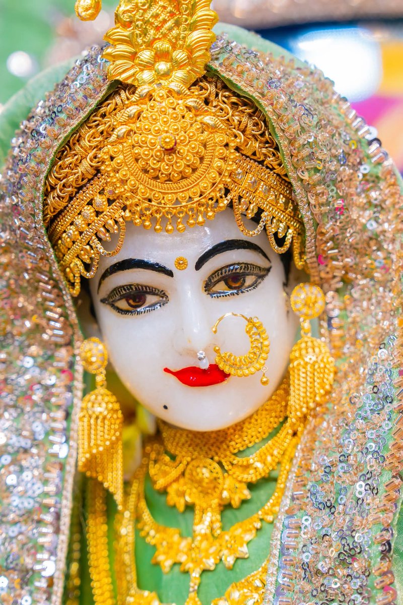 RadhaMarg's tweet photo. श्री हरिवंश महाप्रभु जी 🌼🙏🙏 https://t.co/v7Ql2IsvUi