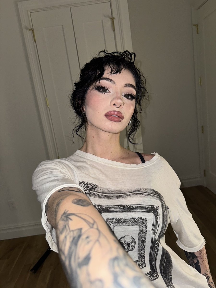 emily tweet media