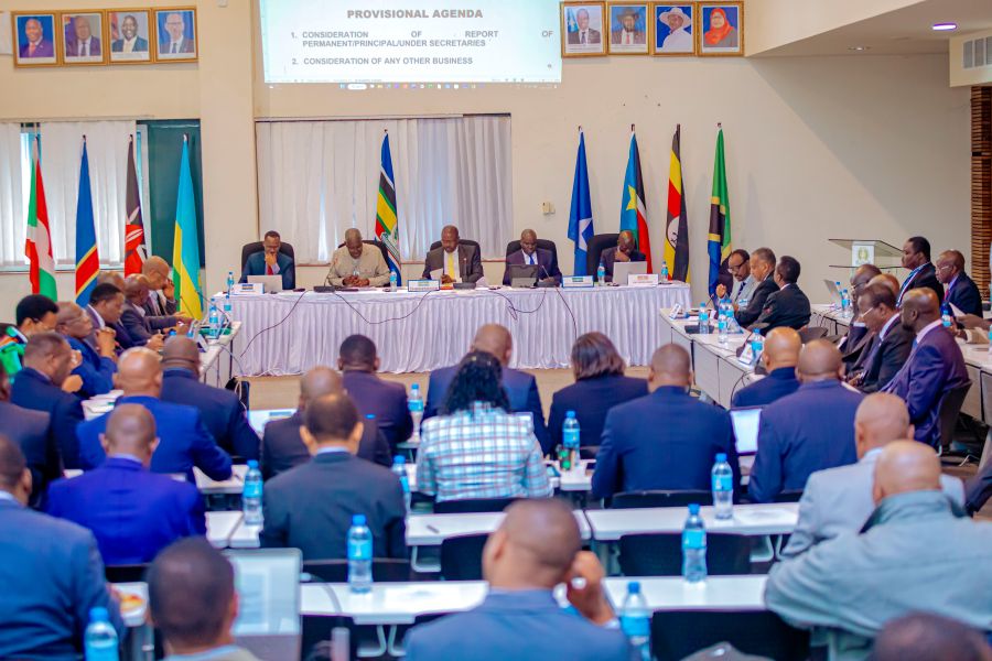 jumuiya's tweet photo. 🚆📡✈️🚢 The future of East Africa's connectivity is taking shape.

#EAC Ministers have concluded the 20th Sectoral Council on Transport, Communications and Meteorology with key decisions to:

✅ Advance the EAC Railways Interoperability Bill
✅ Fast-track Regional Mobile Roaming Regulations
✅ Accelerate the Regional Air Transport Market
✅ Operationalise the Lake Victoria Maritime Rescue Coordination Centre
✅ Promote sustainable infrastructure financing through PPPs

These decisions will strengthen regional connectivity, lower the cost of doing business, facilitate trade, and support the free movement of people, goods and services across the #EAC.

🔗 Read the full press release: https://t.co/LfncRfvFa1