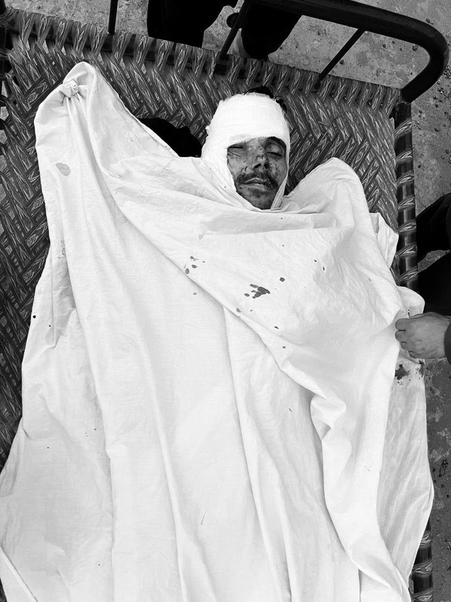 LalWazir19's tweet photo. Two police constable were killed after unidentified armed men opened fire in the Spinwam tehsil of North Waziristan, according to local people
The victims were identified as Naqeebullah and Sher Qadir, both serving police personnel. https://t.co/EzW1NbH6kD