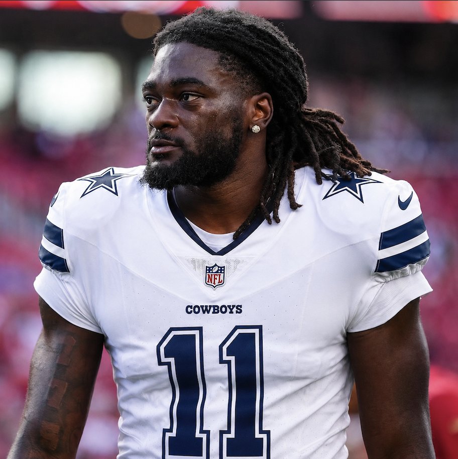 NFL_DovKleiman's tweet photo. 𝗕𝗥𝗘𝗔𝗞𝗜𝗡𝗚: The Cowboys are now one of the FAVORITES to sign 49ers star wide receiver Brandon Aiyuk

There is a 21% chance that Aiyuk gets traded or signs with Dallas, according to the Polymarket App.

Imagine having CeeDee x Pickens x Aiyuk 👀 https://t.co/Jicb1k6aXe