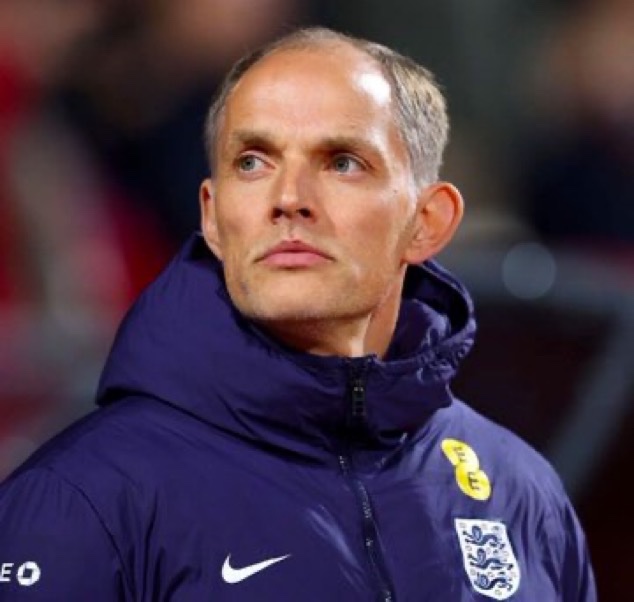vaticSports's tweet photo. 🚨 THOMAS TUCHEL HAS RELAXED ENGLAND’S RULES.

England manager Thomas Tuchel has reportedly told his players they are free to spend time with their partners throughout the World Cup, except on match days.

Tuchel has consistently emphasized treating his squad “like adults” and trusting them to manage themselves responsibly during the tournament.  

The move is aimed at keeping players relaxed and mentally fresh as England prepare for the knockout stages.