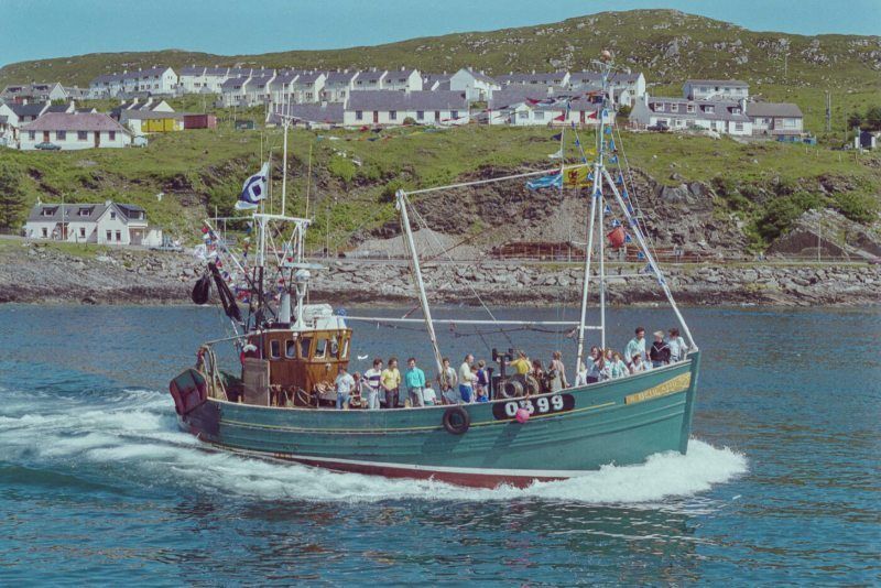 scotfishmuseum's tweet photo. Summer is the season for gala days and festivals so this #PhotoFriday we're in #Mallaig with the ringer/trawler 'Beulah II' OB99 in June 1988, for gala day. Ex 'Aquilla', the boat was built in Girvan in 1972 for Dervaig, Mull.
#festivals #woodenboats #vintagephoto https://t.co/tmimzI34na