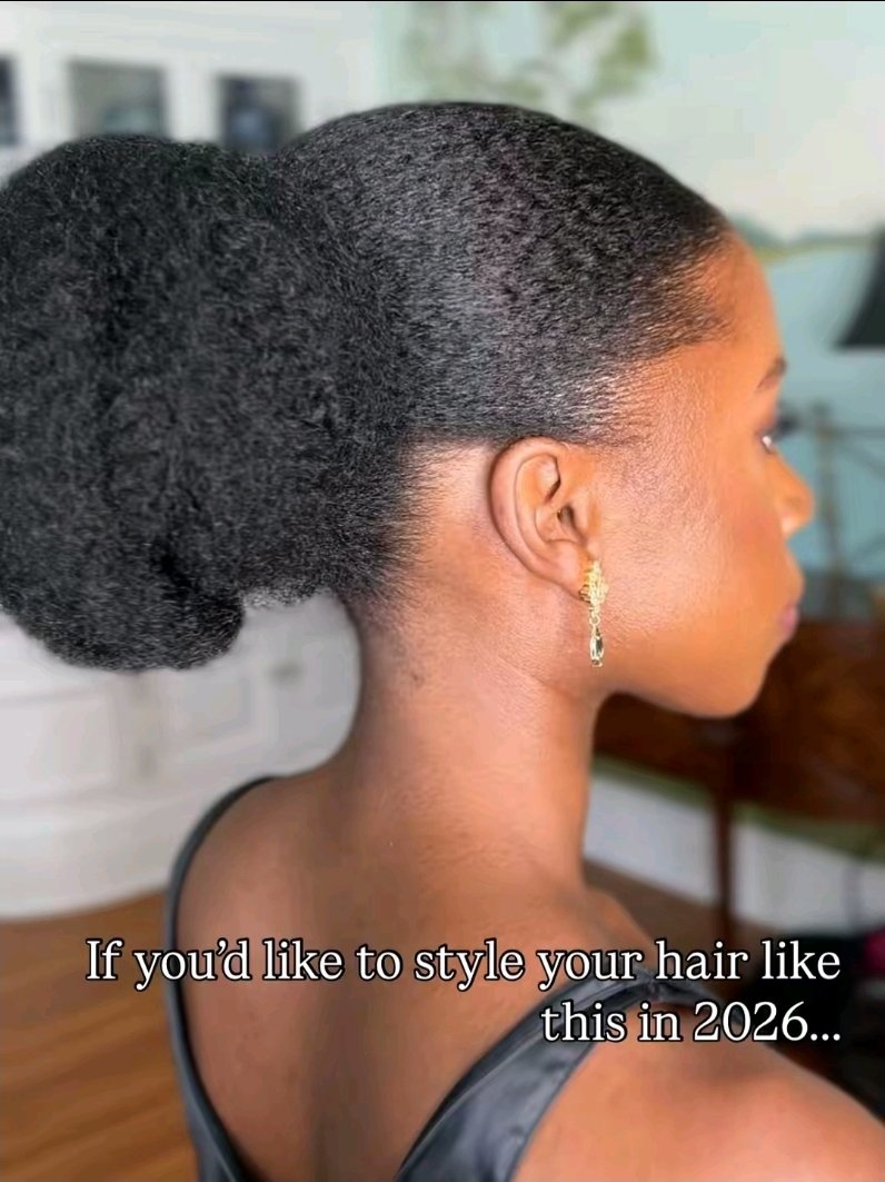 sierruuuuhhhh's tweet photo. this woman is fully capable of styling her natural hair. she knows she looks a mess in those videos, and that's the whole point bc she's rage baiting and yall are falling for it and turning her into disingenuous think pieces. https://t.co/9DTlTrmeTN