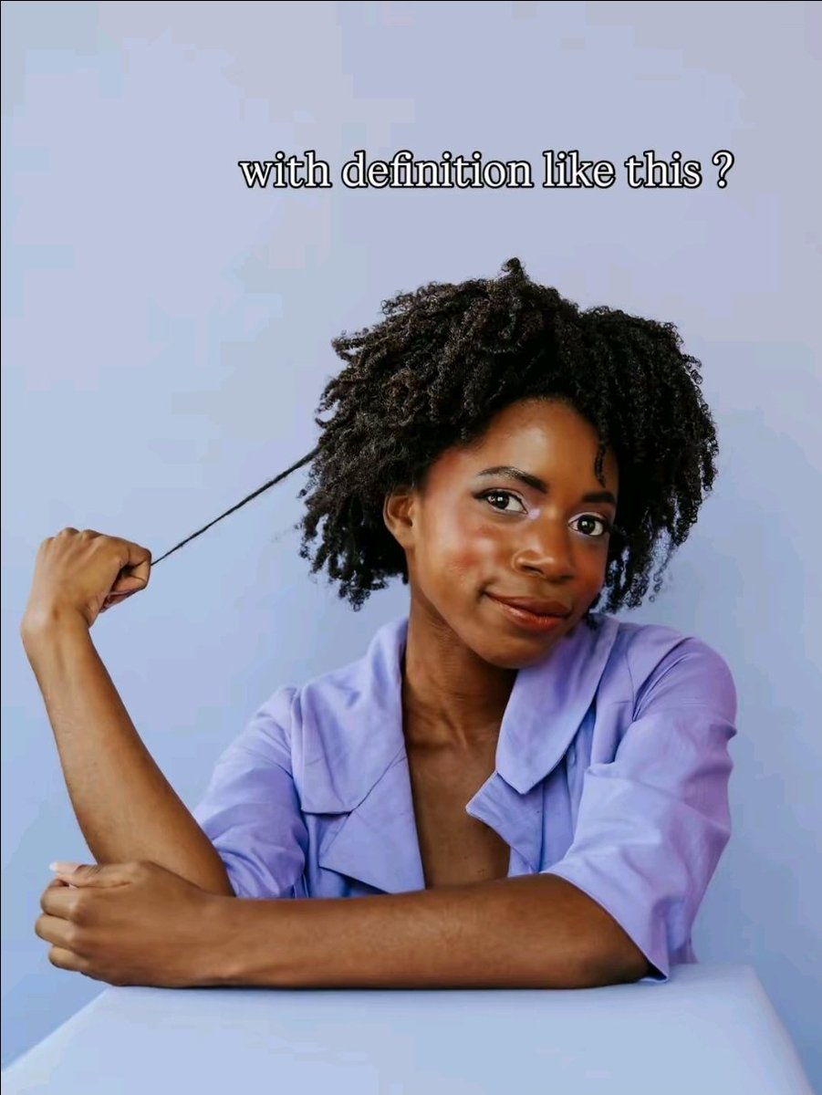 sierruuuuhhhh's tweet photo. this woman is fully capable of styling her natural hair. she knows she looks a mess in those videos, and that's the whole point bc she's rage baiting and yall are falling for it and turning her into disingenuous think pieces. https://t.co/9DTlTrmeTN