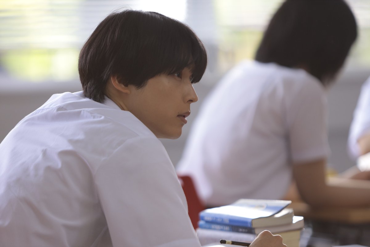 thetvjp's tweet photo. #松村北斗“爽太”「僕は君の運命の人になるって決めたんだ」
純愛と狂気の狭間を描くラブサスペンスが始まる＜告白－25年目の秘密－＞

▼記事の続きはこちら
https://t.co/6gOFeZtWd4

@kokuhaku_ntv #土ドラ告白 https://t.co/35lKaCSWtU