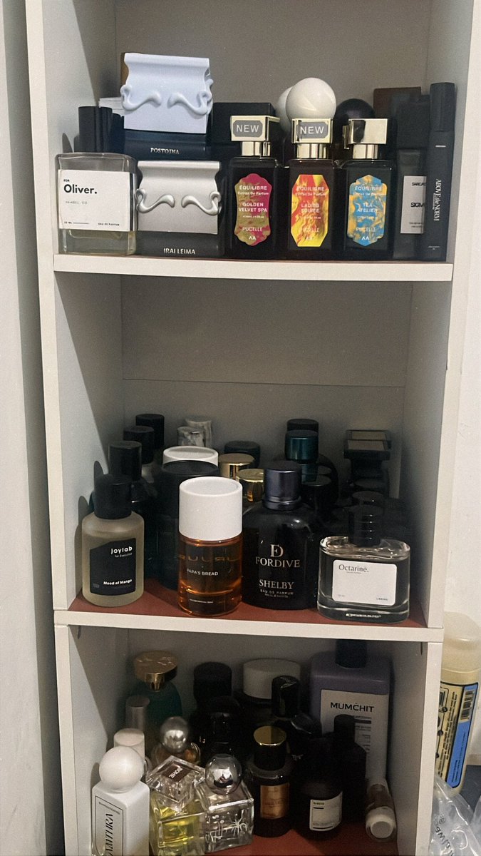pyoneroir's tweet photo. Nyimeng parfum!!! https://t.co/qoApHCwxbQ