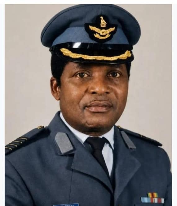 CdeNMaswerasei's tweet photo. Dear @SADC_News  | A MILITARY GENOCIDE is being committed in Zimbabwe while you fold your hands and continue being the toothless entity that you are. Since June 28th, 2020 - close to 100 retired military Generals have been assassinated by Emmerson Mnangagwa's killing machinery. https://t.co/YKqouN6O1Q