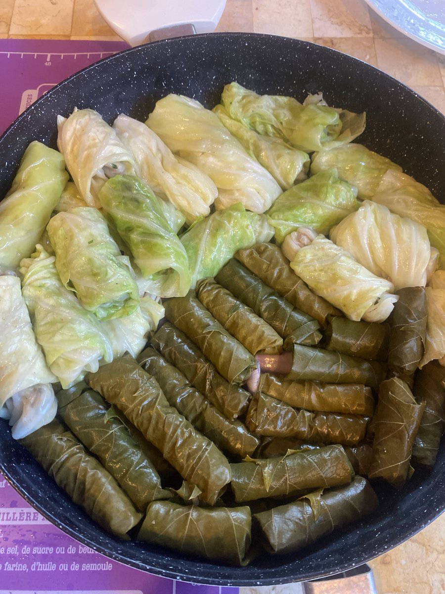 RealSamursi's tweet photo. סיר לשבת https://t.co/ti3N4bPIxo