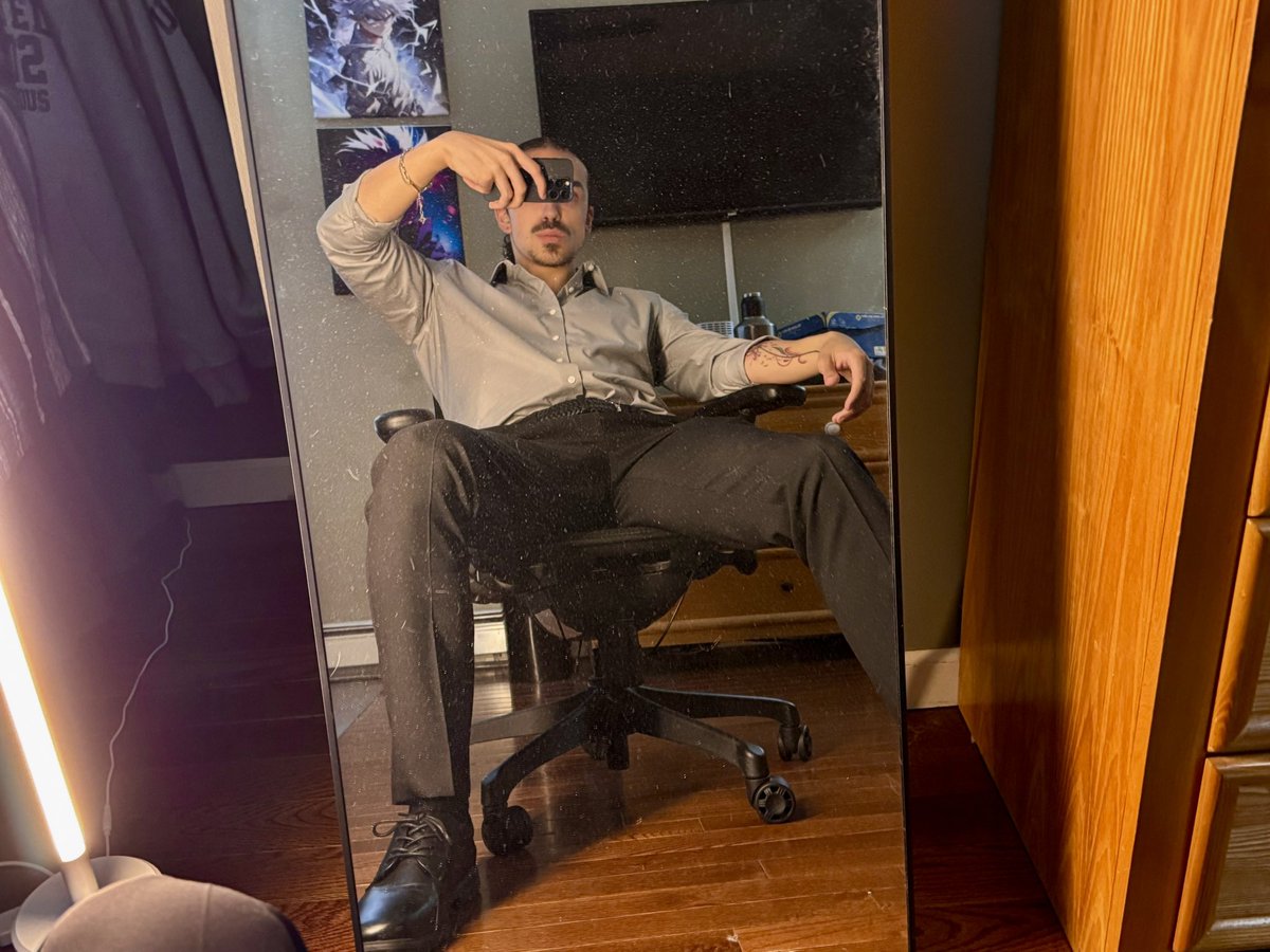 aries tweet media