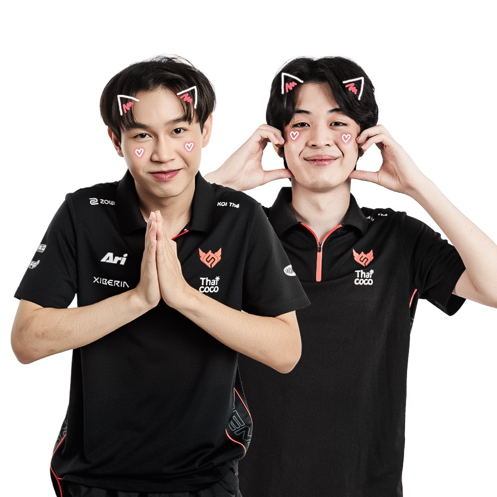 fullsense_gg's tweet photo. MEOW~ https://t.co/7DuEBfLe2X