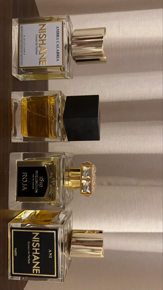 lb_k4's tweet photo. #رابطة_عشاق_العطور https://t.co/B4koisZNe4