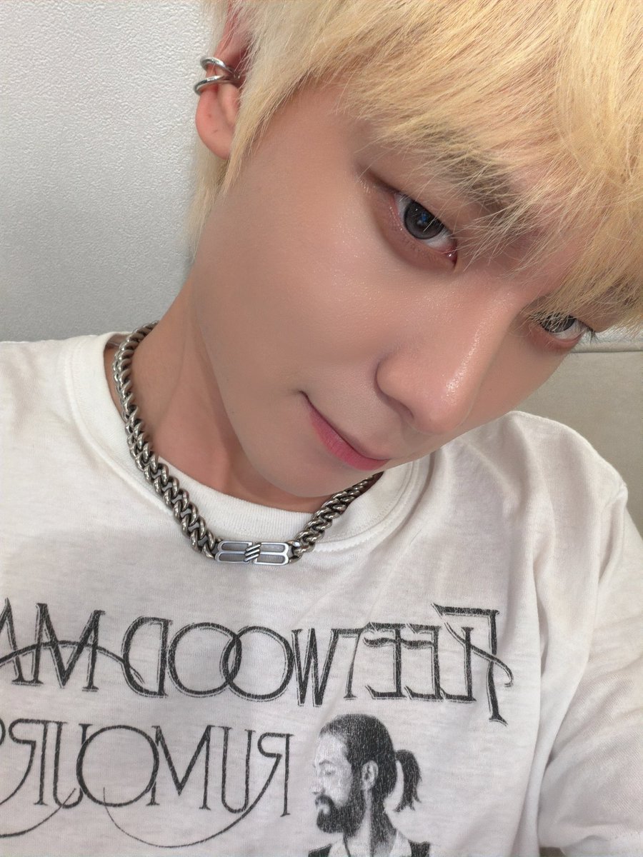 OmegaX_members's tweet photo. [#OX]

포애기 덕분에 디톡스했당 💙🌙

#OMEGA_X #오메가엑스
#제현 #JEHYUN https://t.co/dabjhpdIgR