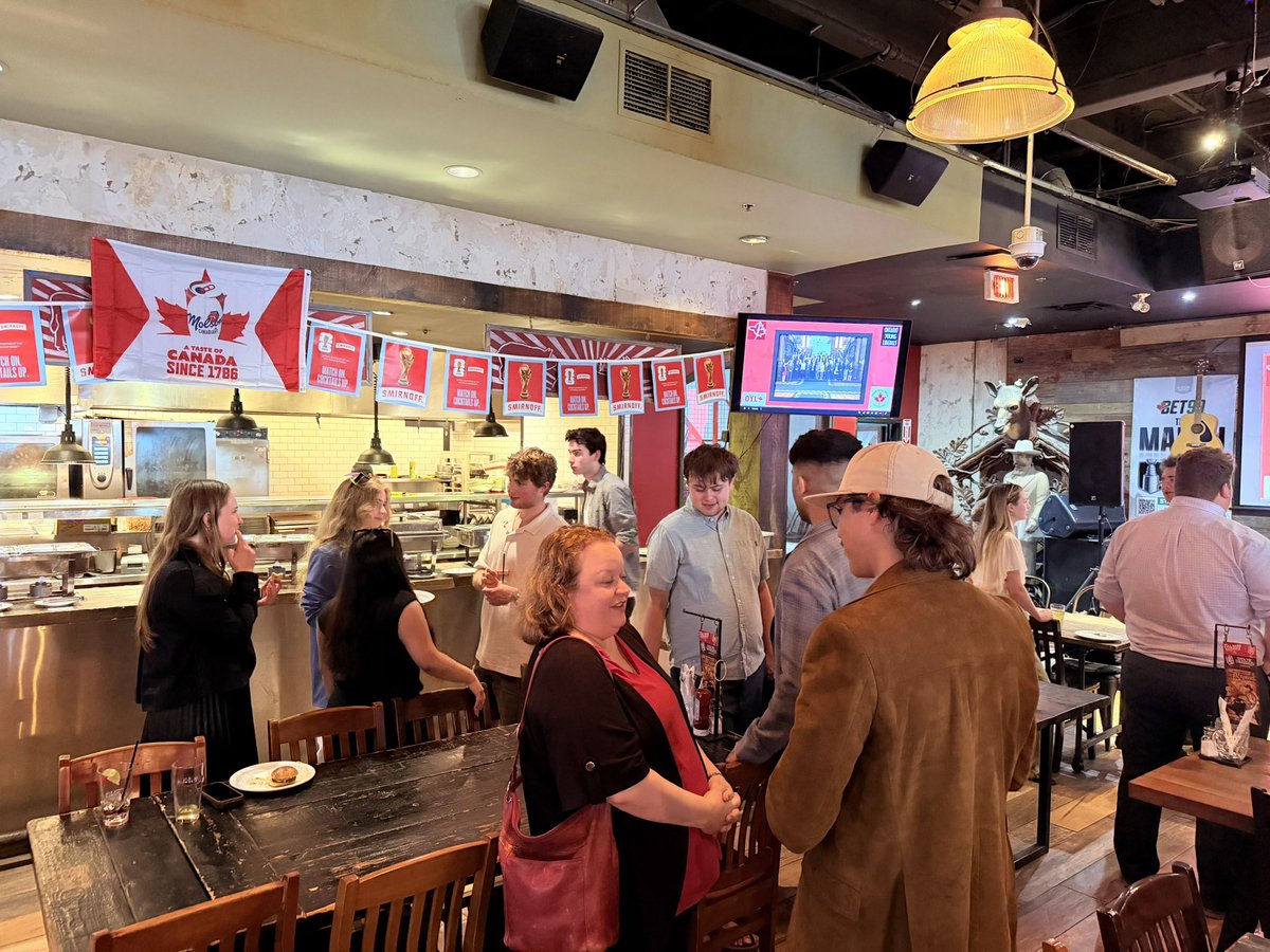 OYLorg's tweet photo. Thank you to everyone who donated, attended and supported this year’s OYL fundraiser. The funds will go to the Reese Fallon Fund &amp; financially support Young Liberals attending OYL &amp; OLP events that bring young people together in the spirit of community that Reese believed in. https://t.co/6zNetM6mHB