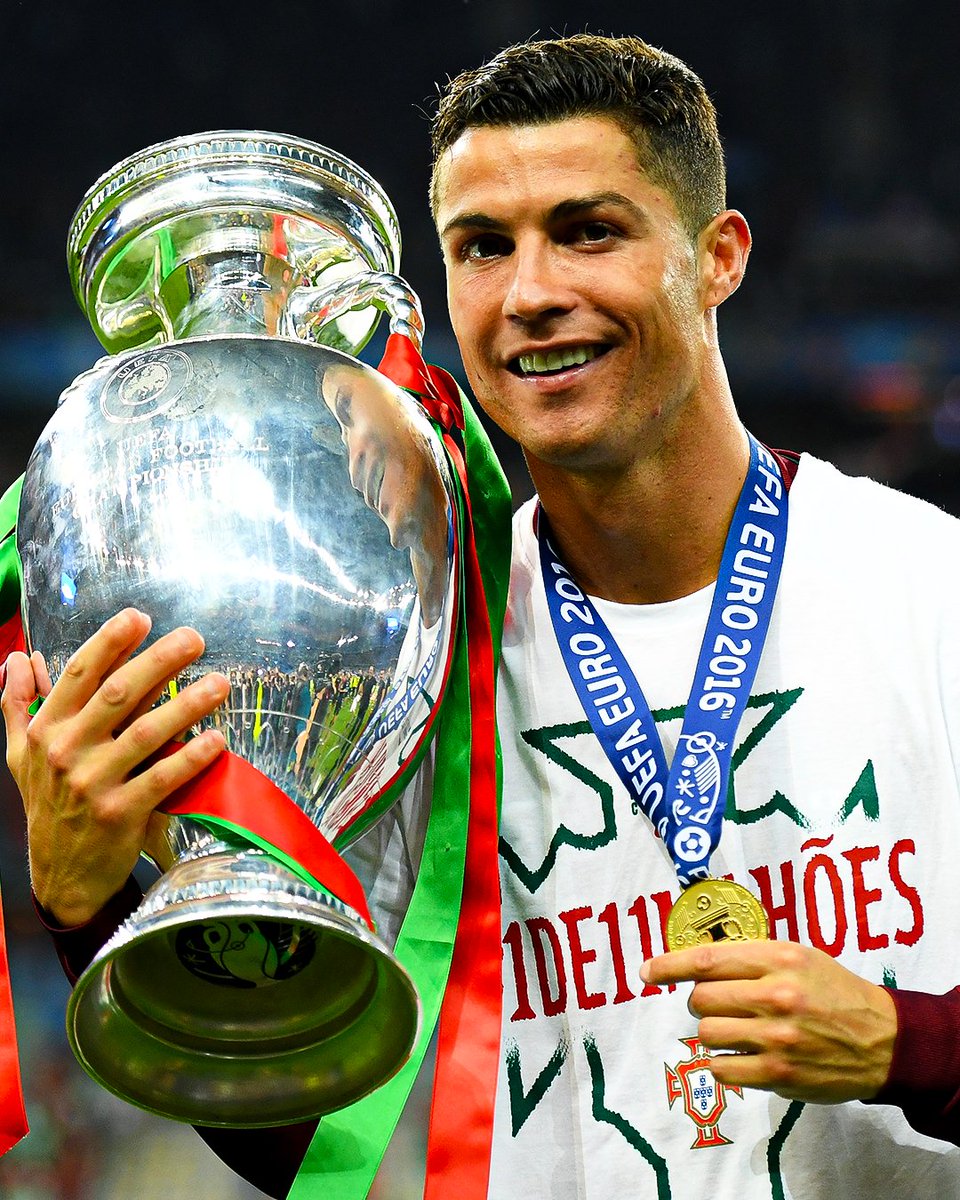 footballontnt's tweet photo. 10 years ago today, Portugal won their first-ever major international trophy 🏆 https://t.co/8SQhBE6YjE