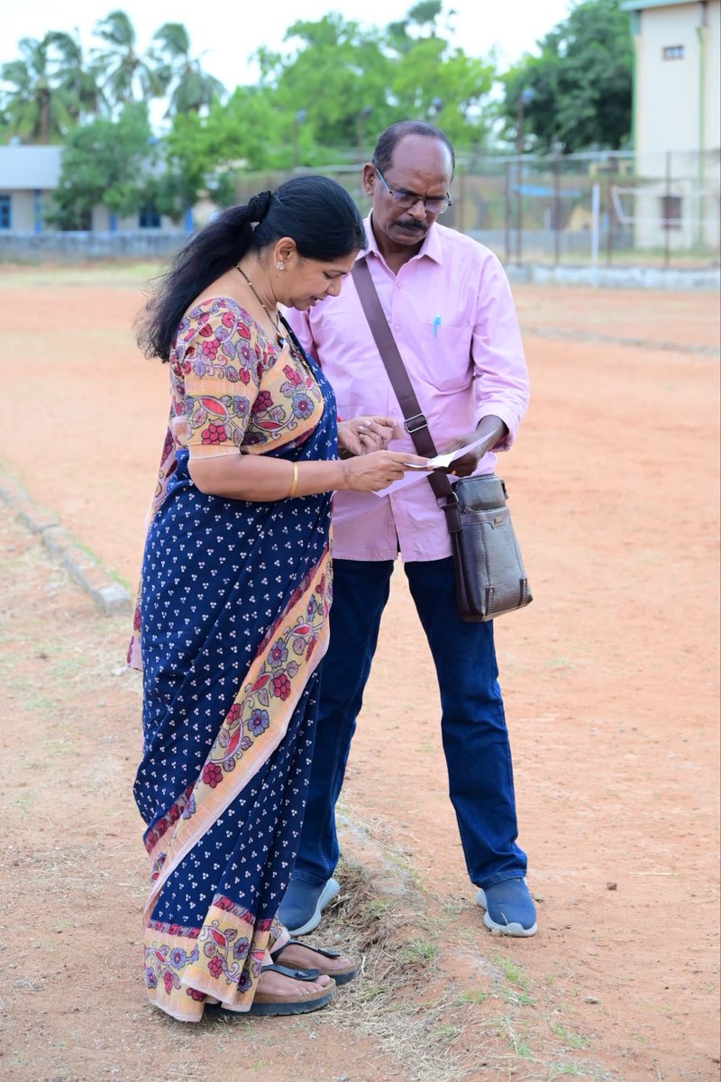 KanimozhiDMK's tweet photo. ஐந்தாம் ஆண்டு நெய்தல் கலை விழா நடைபெறவுள்ள தூத்துக்குடி வ.உ.சி கல்லூரி மைதானத்தில், இன்று ஆய்வு மேற்கொண்டோம்.

#Neythal2026 https://t.co/5BTJ7aaVof