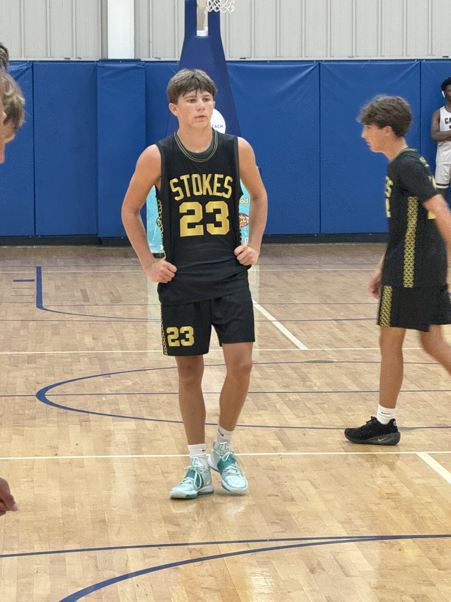 BigShotsGlobal's tweet photo. Stokes Celtics’ Weston Fulk (2030) is one of the purest young scorers on display at #BIGSHOTS #MyrtleBeachLive. Averaging 16 PPG, Fulk is a true bucket getter who can fill it up from all three levels.

A knockdown shooter off the catch and the bounce, Fulk combines superb footwork with a polished mid-range game, consistently creating quality looks. He capped off an outstanding weekend by leading the Stokes Celtics to the 15U division championship game