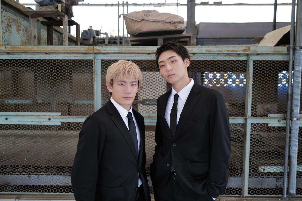 watwing_info's tweet photo. Friday’s Edgeフラエジ「カッコインポッシブル」 

#深堀未来 さんと📸
#浦川翔平 さんと📸

ありがとうございました🕶

@ballistik_fext 
@ura_river_  @therampagefext 

ーーーーーーーーーーーーーーーーーーー

TVerにて見逃し配信しております📺
🔗https://t.co/lfNHYJiByI

#カッコインポッシブル #WATWING 
@kip_ntv 

WATWING ライブ情報はコチラ✅
🔗https://t.co/1OqntUSIwl