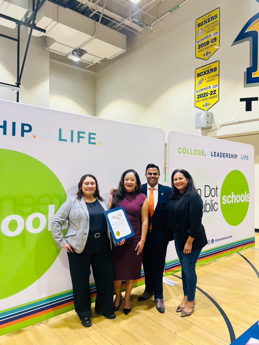CALcharters's tweet photo. Advocacy doesn't happen in just one season. It happens year round.

We're grateful to Assemblymember Mark Gonzalez for taking the time to visit @greendot_ca, tour the campus, and participate in mock job interviews with students. Seeing charter public schools in action helps policymakers better understand the impact these schools have on students, families, and communities.

Thank you for supporting California's charter public schools. #CharterSchools #CAEd