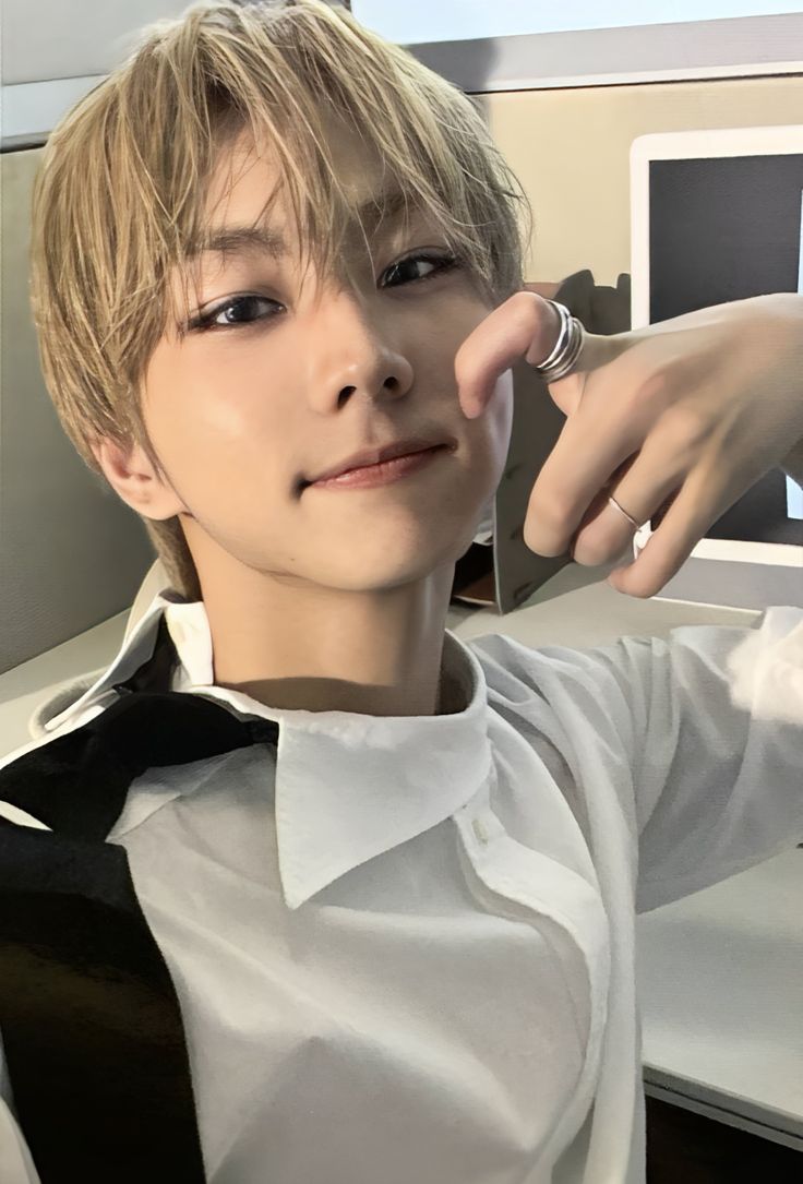 Interactive tag game (Ft. Jungwon!) ⏔⏔⏔ ꒰ ᧔ෆ᧓