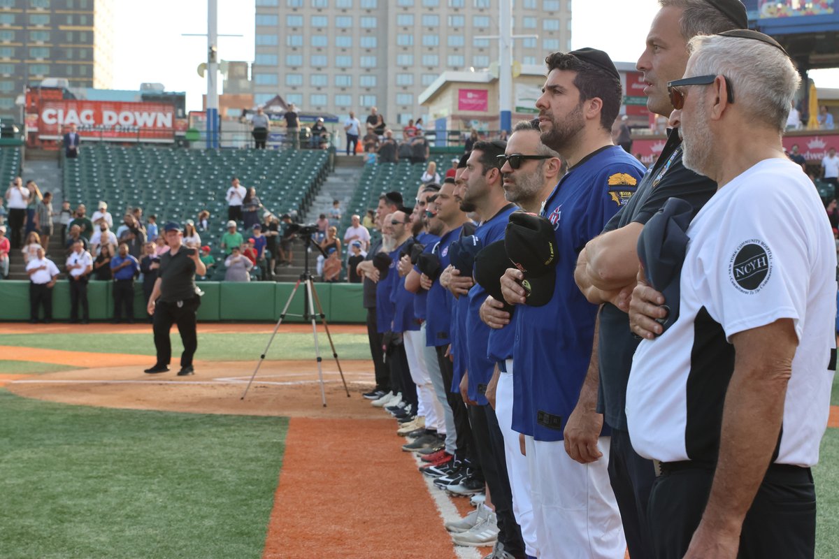 ADL_NYNJ's tweet photo. It was great to attend the @hatzalah Vs. @NYPDNews #HomerunHeroes baseball game at Maimonides Park in Coney Island. This annual tradition of camaraderie strengthens the ties between first responders and the communities they serve. https://t.co/7IABObbGVR