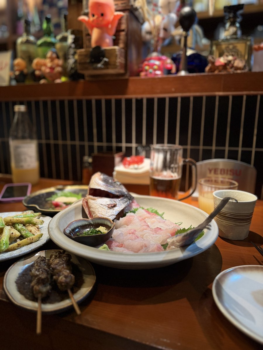 syracuseboiii's tweet photo. 夕番酒場 https://t.co/WQwtN36SWM