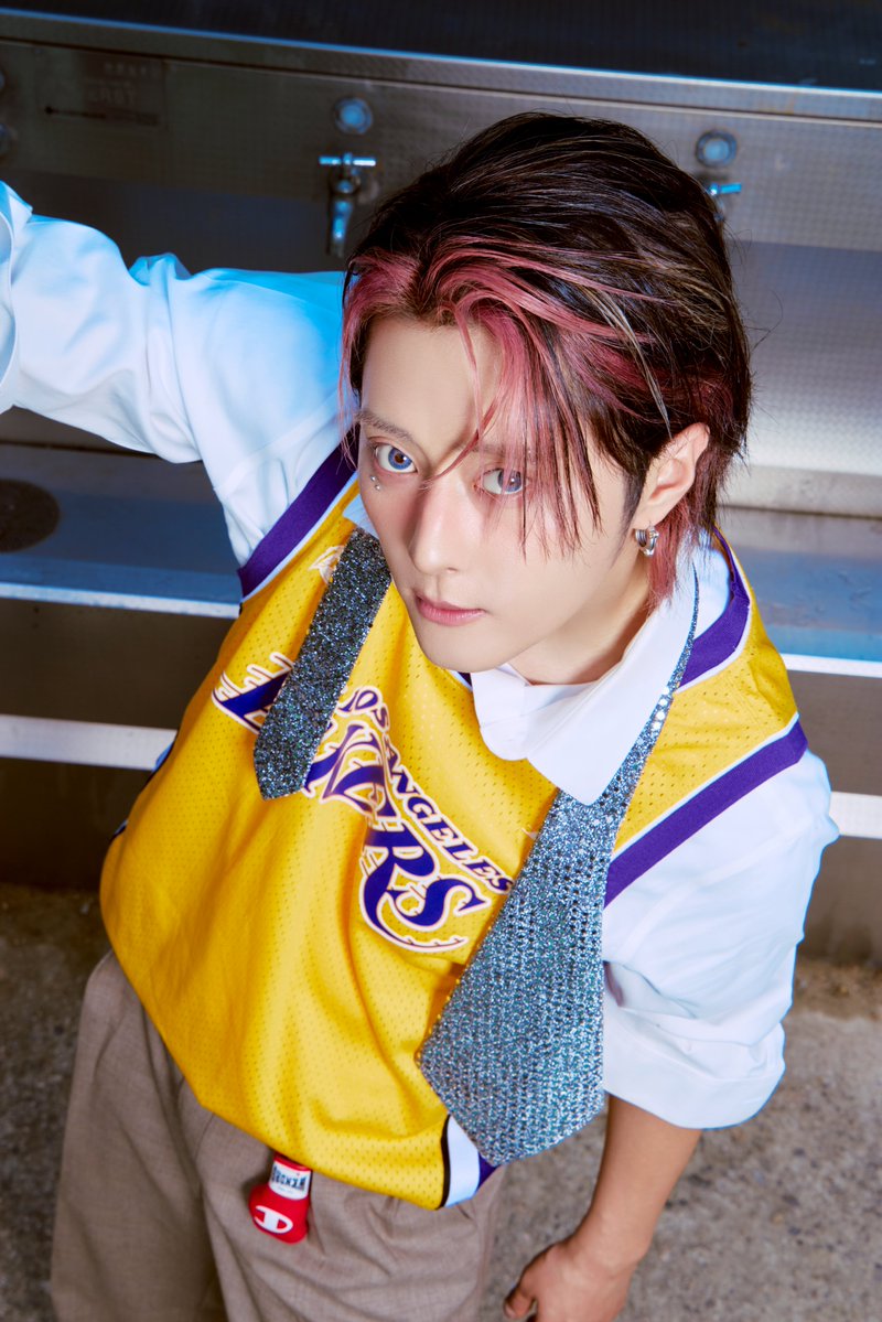 KARD_Official's tweet photo. KARD 1st Album [Where To Now? (Part.2) : NOWHERE]

Concept Photo – 2 – J.seph

2026. 07. 28 6PM (KST)

#KARD #카드
#JSEPH #제이셉
#NOWHERE #WhereToNow_Part2 https://t.co/zATaZ0Q8OT