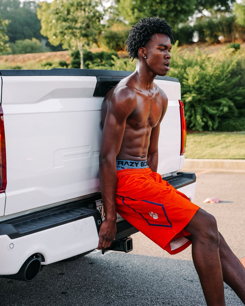 Clemson Basketball tweet media