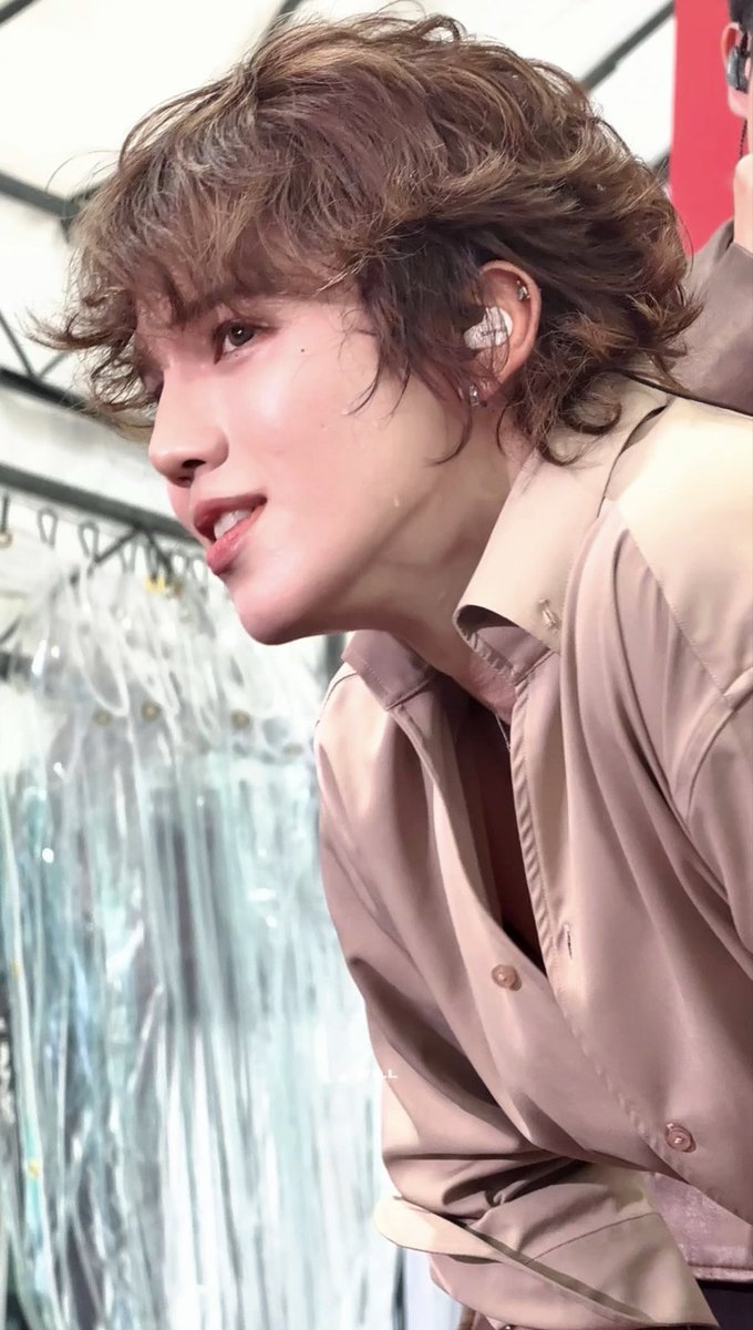 willwill0412's tweet photo. Visual attack 🔥✨🫠

@nutanonts_ 

#ThaiFestSG2026xFLIO #FLIO https://t.co/BlgA2LDPfm